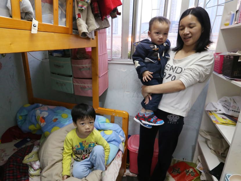‘My four-year-old would still wake up shaking from nightmares,’ said Ms Chen Shuiqing, whose family had to be rescued through a window during the Cheung Sha Wan fire. Photo: SCMP