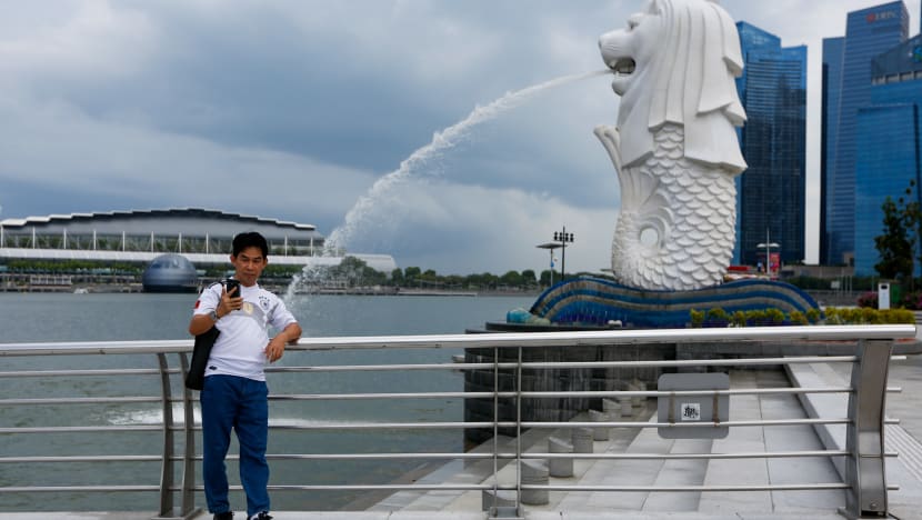 Tours in Singapore can now take up to 50 people, with participants divided into sub-groups