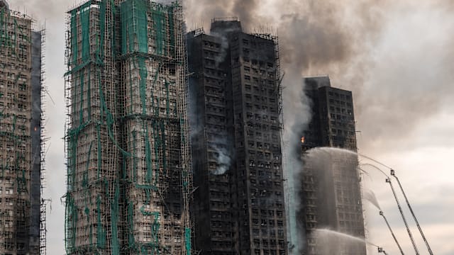 香港宏福苑大火死亡人数再攀升到128人