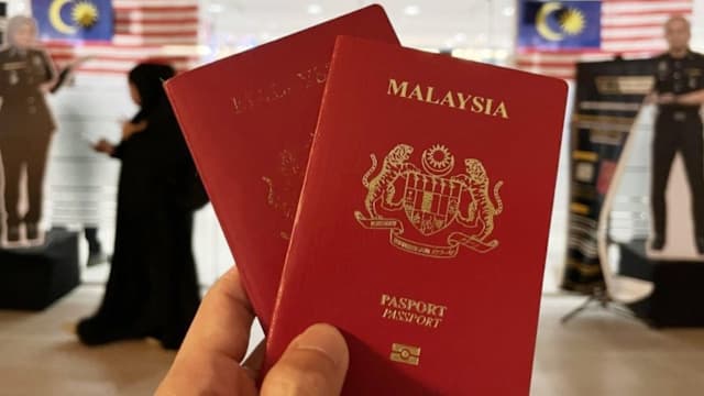 马国延长护照有效期至十年 补发费用同步调整