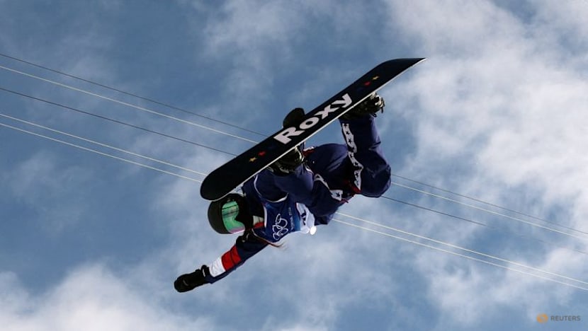 Snowboard-Kim flies into halfpipe final on the hunt for third gold