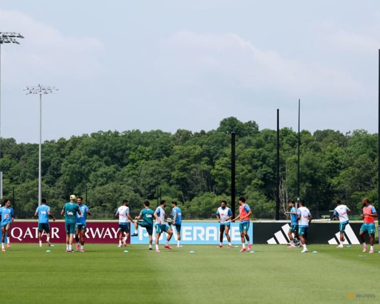 Bruised Brazil face Morocco in heavyweight World Cup opener