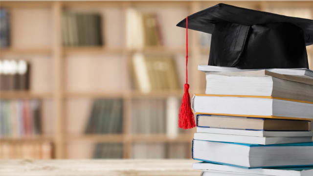 教育部将调高符合资格中学后教育学生助学金