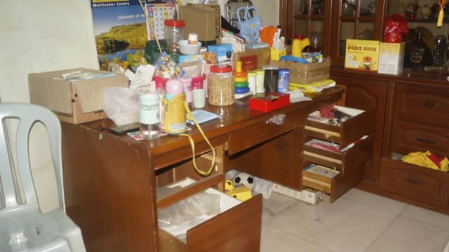 闯芙蓉洋房挟持幼童劫财  警捕两匪追缉在逃两匪