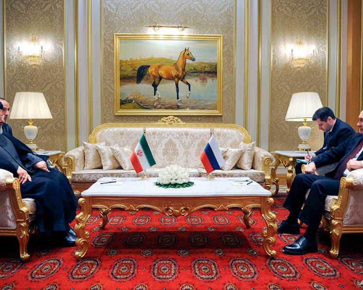 Putin heads to Tehran for talks with leaders of Iran, Turkey