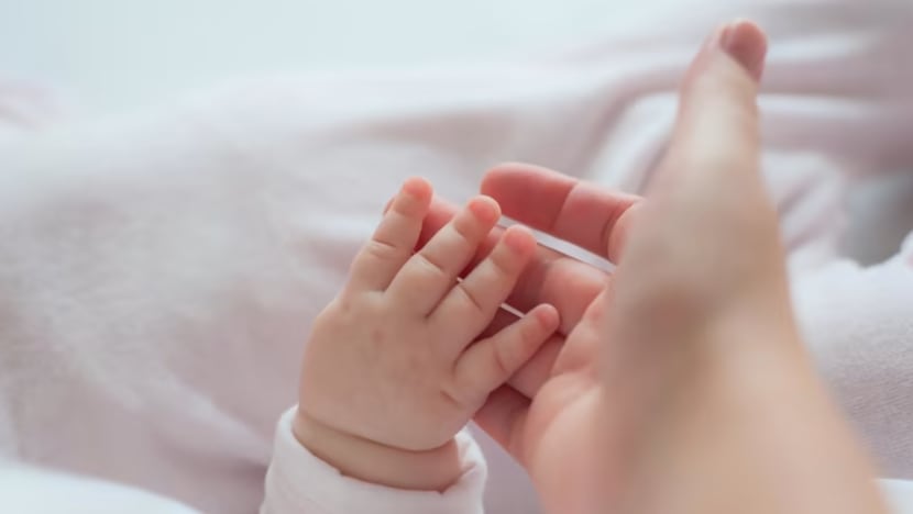 Wanita dijumpai mati dengan bayi tidak tunjuk tanda mahu bunuh diri: Koroner Wanita dijumpai mati dengan bayi tidak tunjuk tanda mahu bunuh diri: Koroner
