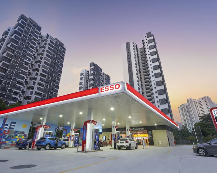 Cruise to greater rewards with an Esso Smiles membership