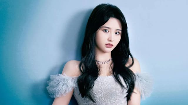“毁了我十年”　退圈女星金子涵公开近百艺人名单！薛之谦、王嘉尔、Taylor Swift全上榜