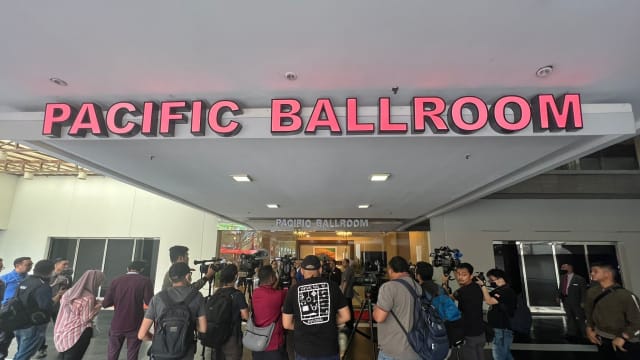 传希盟和国阵领袖今早在吉隆坡酒店会面