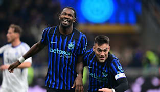 Inter go top with 4-0 thumping of in-form Como