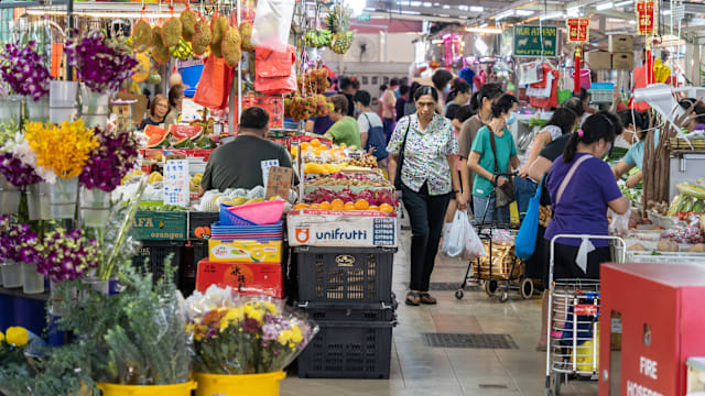调查：本地居民预计未来一年通胀率将放缓至3.3%