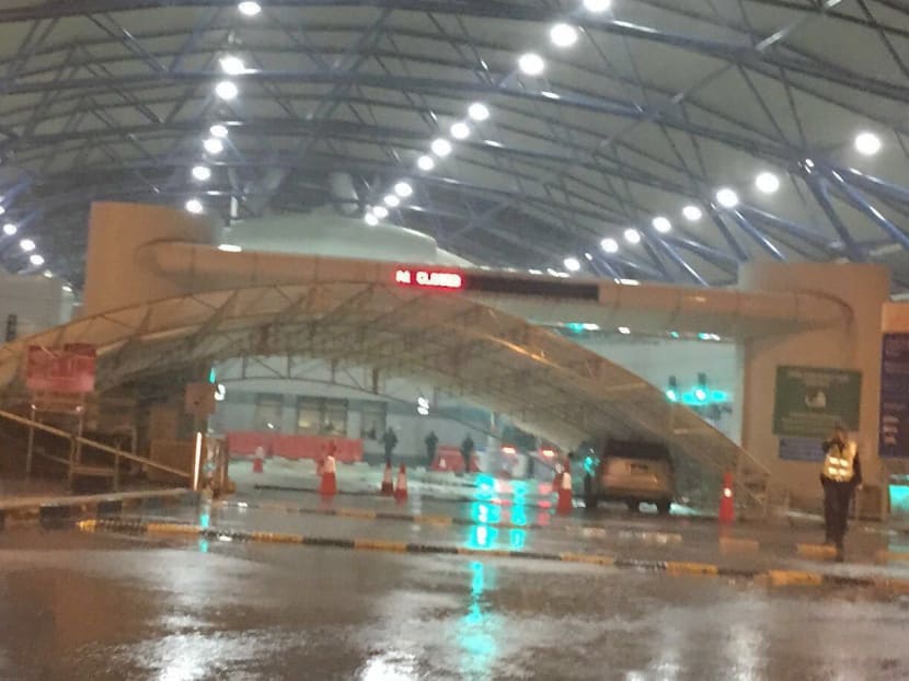 The tentage that collapsed at Tuas Checkpoint on Wednesday (Aug 3). Photo: Innalillahi Winnailaihi Rajioon/Facebook