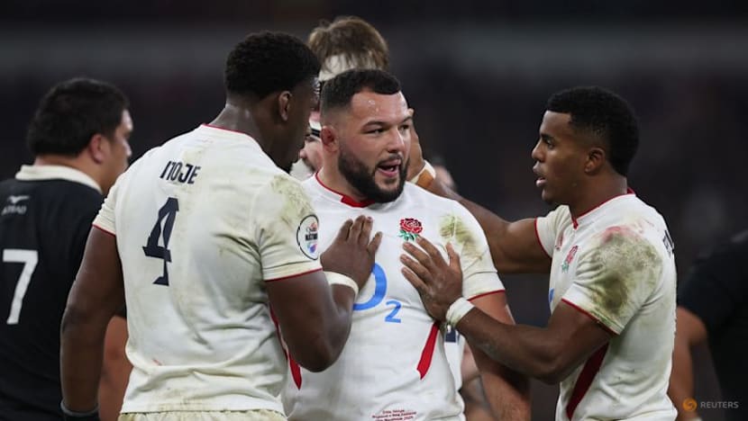 Ford steers brilliant England to emphatic win over New Zealand