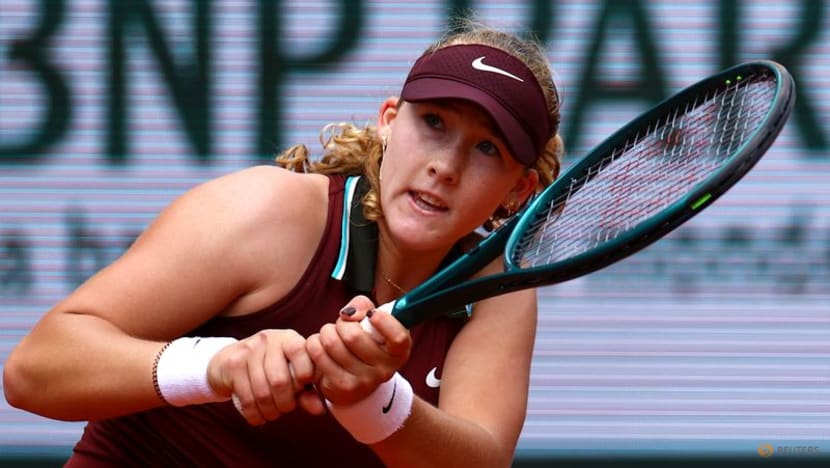 Andreeva keeps Kasatkina's wristband as reminder of French Open win