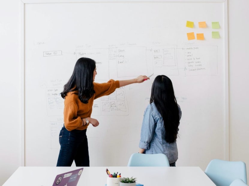 Commentary: Here's how to tell if someone is an expert, or just confident — from an actual expert Commentary: Here's how to tell if someone is an expert, or just confident — from an actual expert