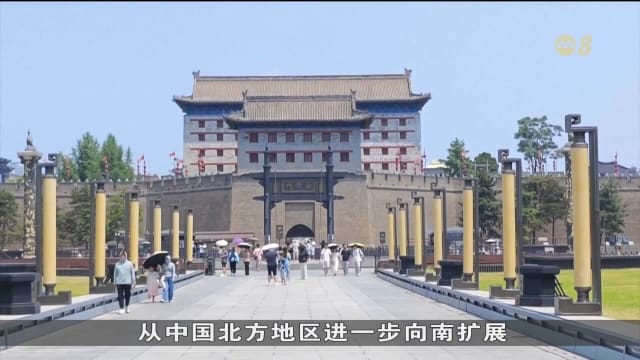 高温热浪席卷中国南北多地 已持续两个星期
