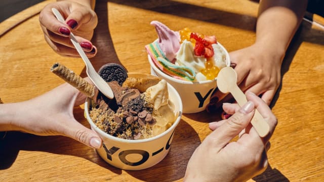 澳大利亚人气froyo来了！Yo-Chi在乌节路开海外首店，acai bowl也能DIY