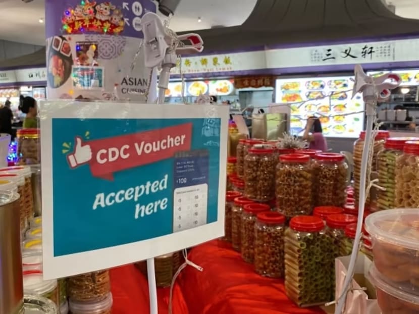 A CDC voucher sign at a hawker centre in Kampung Admiralty Community Plaza on Jan 3, 2023. 


