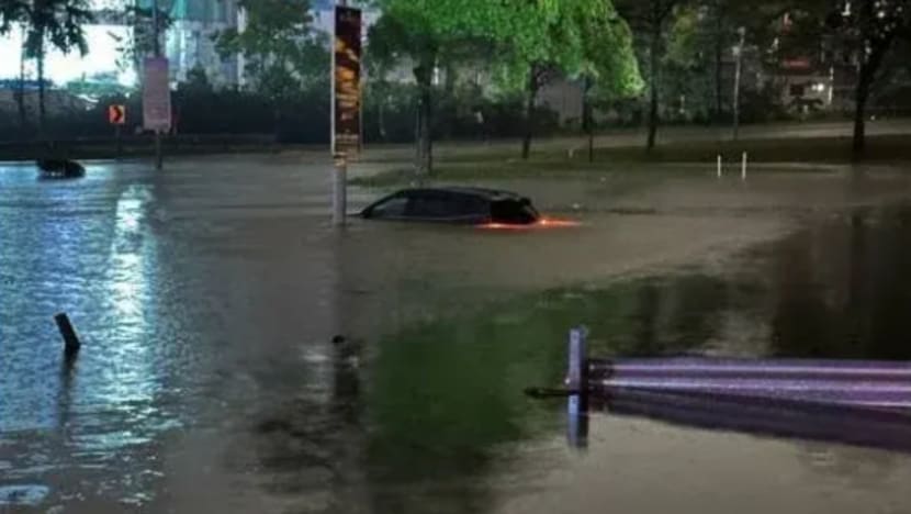 Keadaan banjir kilat di Selangor terkawal, kata bomba