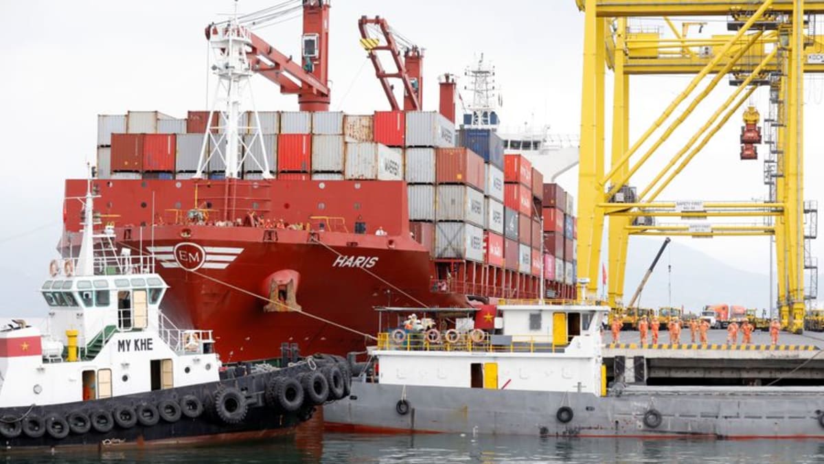 Vietnam to cut duties on US imports, approve Starlink as Trump tariff decision looms Vietnam to cut duties on US imports, approve Starlink as Trump tariff decision looms