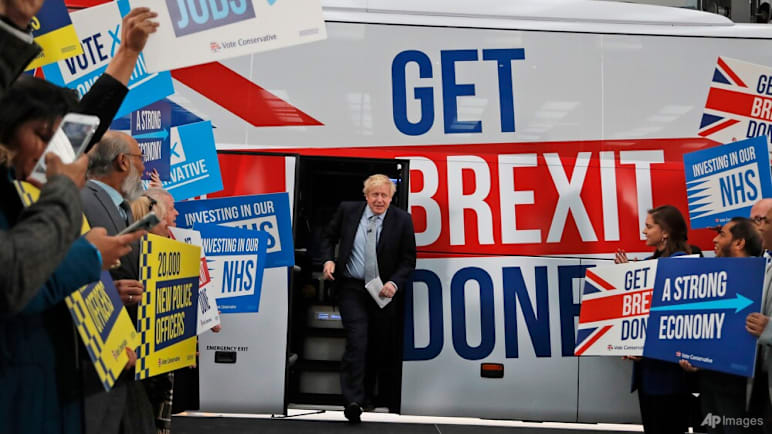 Commentary: The British are cursed by their exaggerated self-importance