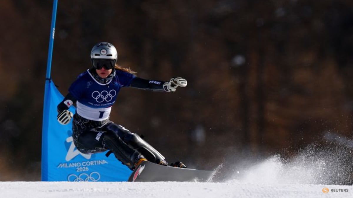 Snowboard-Austria's Karl retains Olympic title in parallel giant slalom