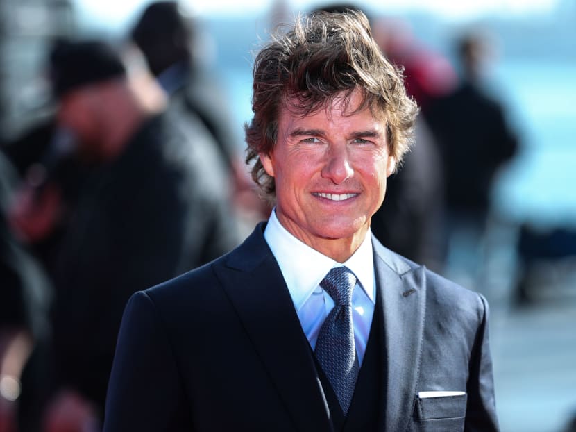 Tom Cruise "Really Rallied Hard" For Val Kilmer To Appear In Top Gun: Maverick's "Special" Scene