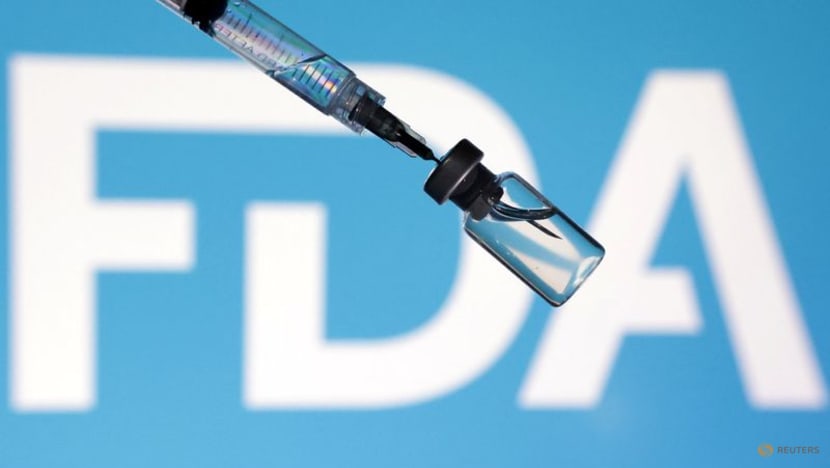 US FDA narrows COVID-19 vaccine eligibility for under-65s, keeps full access for seniors US FDA narrows COVID-19 vaccine eligibility for under-65s, keeps full access for seniors