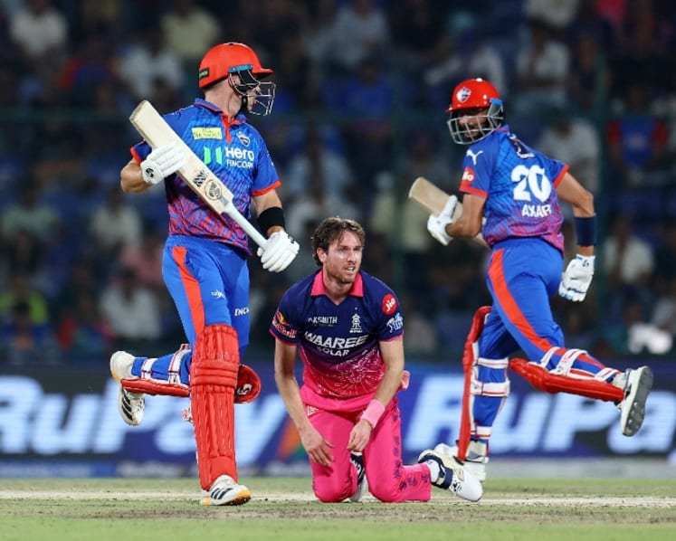 Delhi stay alive with win over Rajasthan as Bengaluru thrash Punjab to enter playoffs