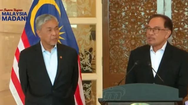 安华不领薪水 内阁成员将被减薪20％