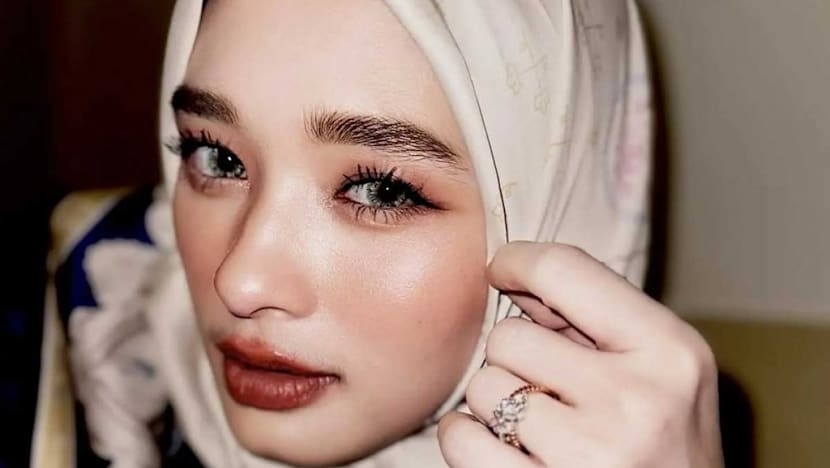 Inara Rusli cabut laporan dan pertahankan rumah tangga siri dengan Insanul Fahmi: 'Saya mencoba taat suami'