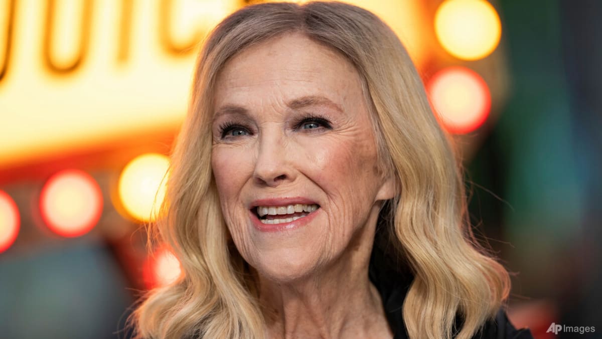 Schitt's Creek star Catherine O'Hara dead at 71