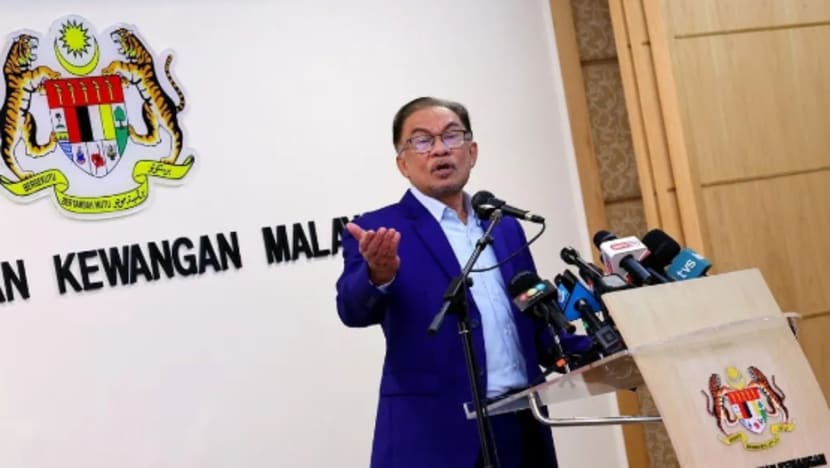 PM Anwar Ibrahim arah teliti semula kelulusan projek tebatan banjir RM7 bilion PM Anwar Ibrahim arah teliti semula kelulusan projek tebatan banjir RM7 bilion