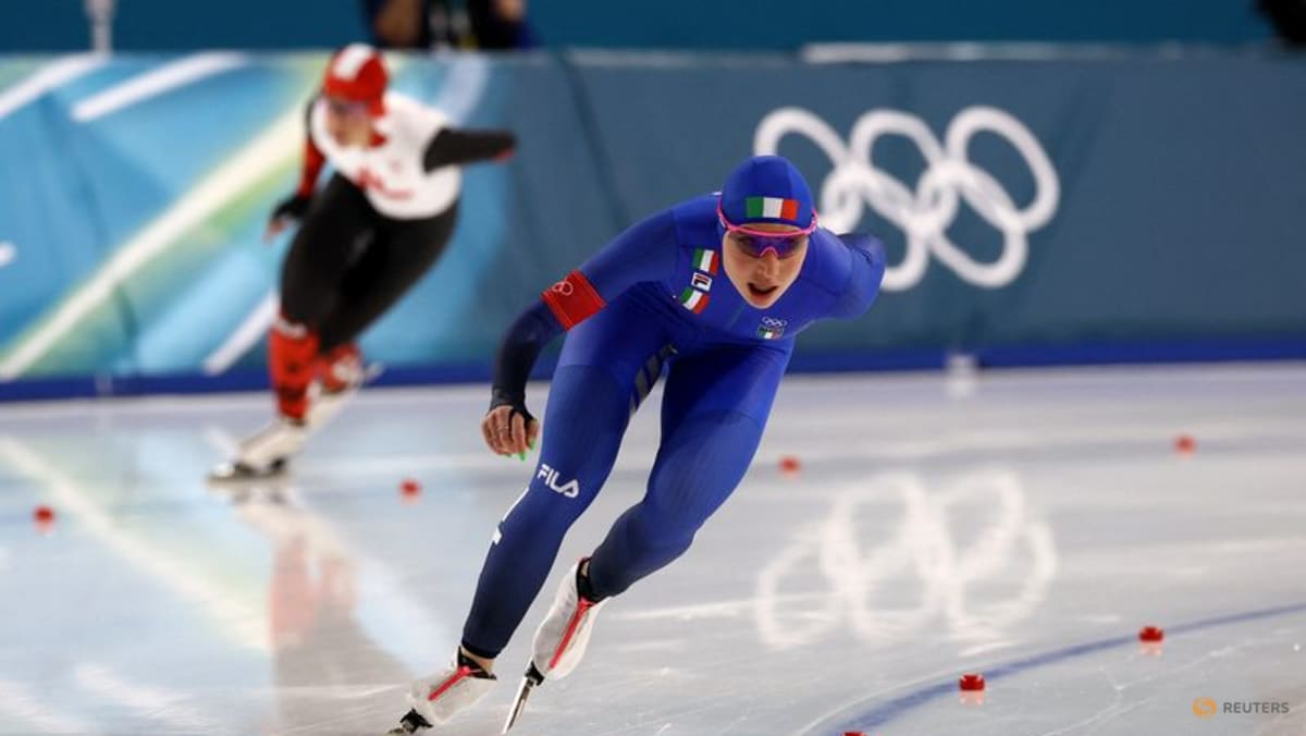 Speed skating-Italy's Lollobrigida wins women's 3,000m gold at Milano Cortina