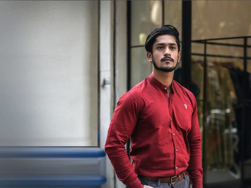 Easy styling hacks to hide those ‘man boobs’ by wearing the right clothes