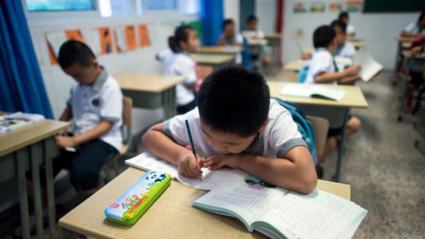 Wiping clean the ‘mixing pot of viruses’: Lessons from a flu outbreak in a primary school