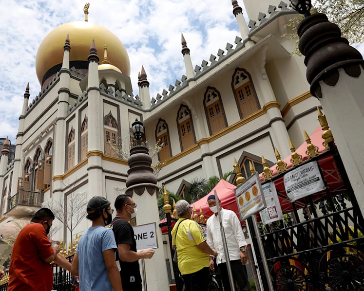 Muis to gradually increase booking slots for prayers at mosques
