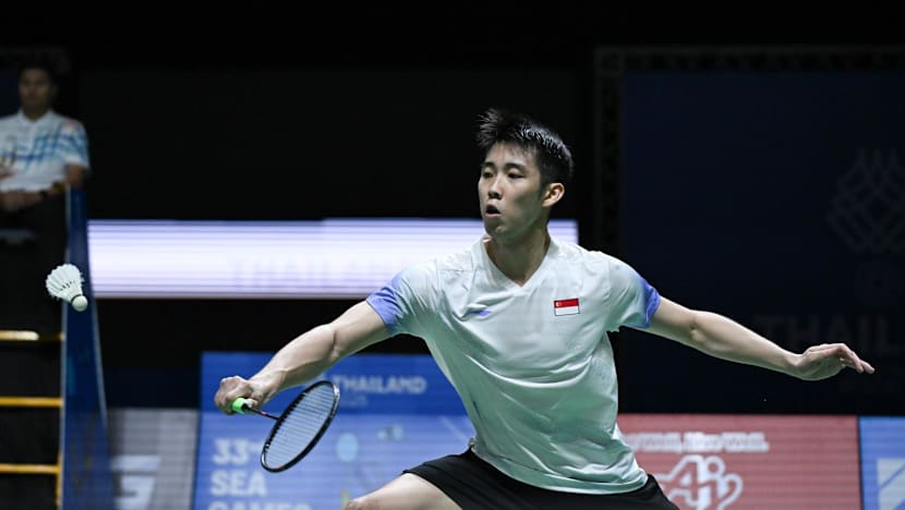 Singapore's Loh Kean Yew loses to Thai opponent in Indonesia Masters semis