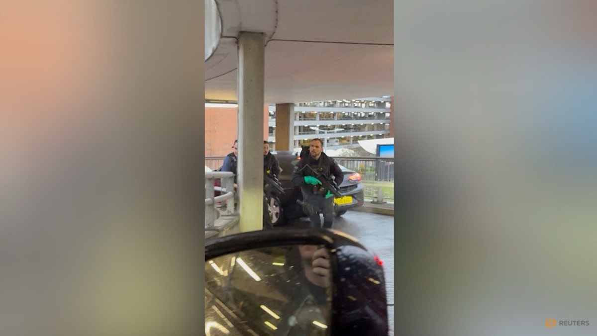 UK police arrest man after Heathrow Airport car park ‘pepper spray’ incident leaves 21 injured UK police arrest man after Heathrow Airport car park ‘pepper spray’ incident leaves 21 injured