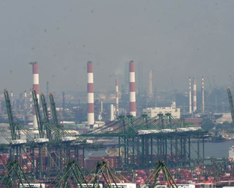 Why Singapore’s fuel supply holds steady but not prices, and when cost pressures may ease