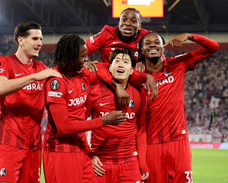 Nottingham Forest edge past Midtjylland on penalties, Celta and Freiburg reach quarters