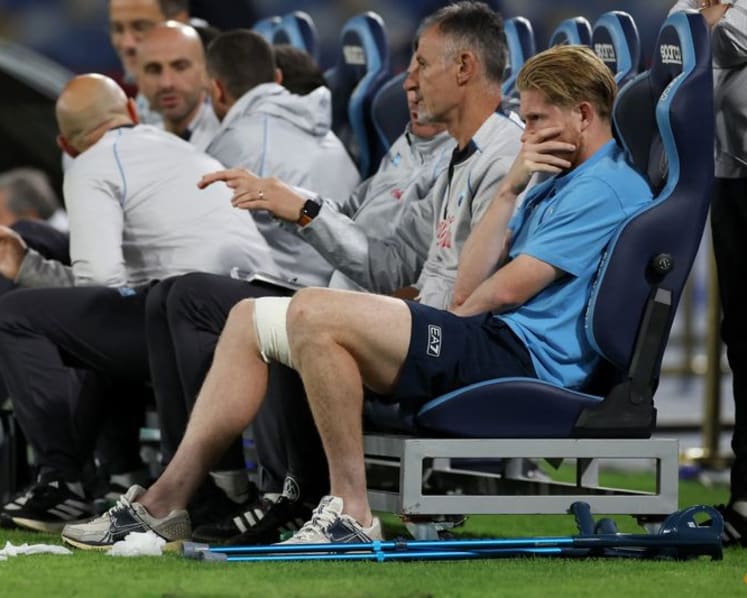 De Bruyne undergoes successful surgery after thigh injury taking penalty