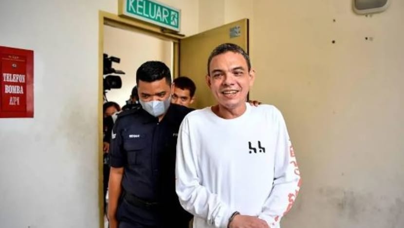Penyanyi Muhammad Yasin Sulaiman syukur selepas 20 bulan naik turun mahkamah, keputusan memihak kepadanya Penyanyi Muhammad Yasin Sulaiman syukur selepas 20 bulan naik turun mahkamah, keputusan memihak kepadanya