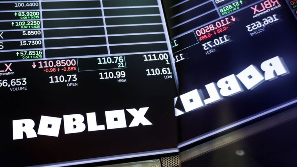 Roblox raises annual bookings forecast as viral hits spur spending boom Roblox raises annual bookings forecast as viral hits spur spending boom