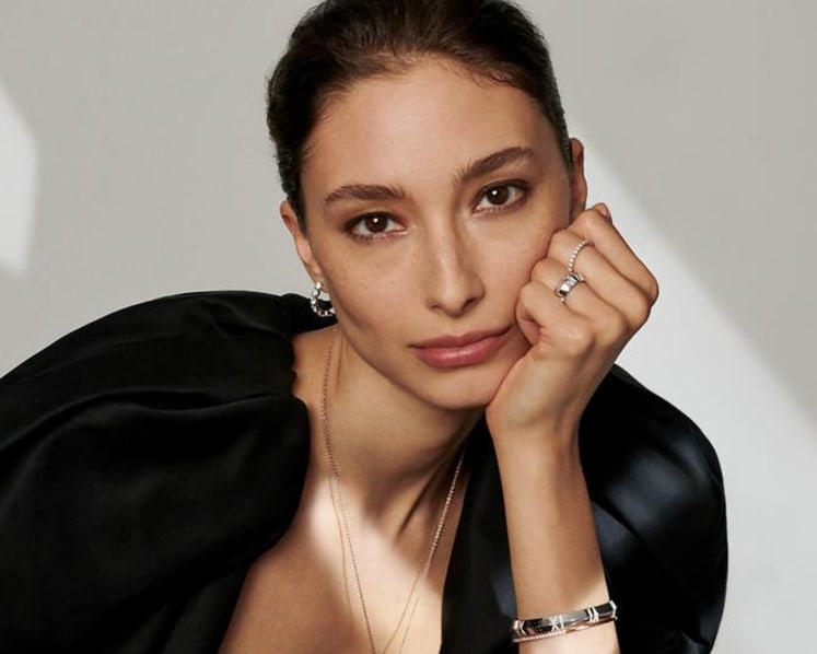 Mum deserves best: 7 Mother’s Day jewellery gifts we know she’ll love 