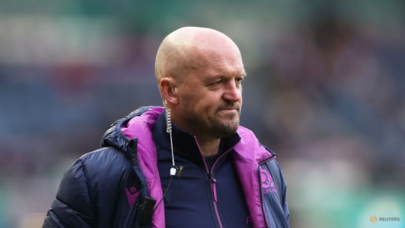 Townsend selects all new front row for Scotland