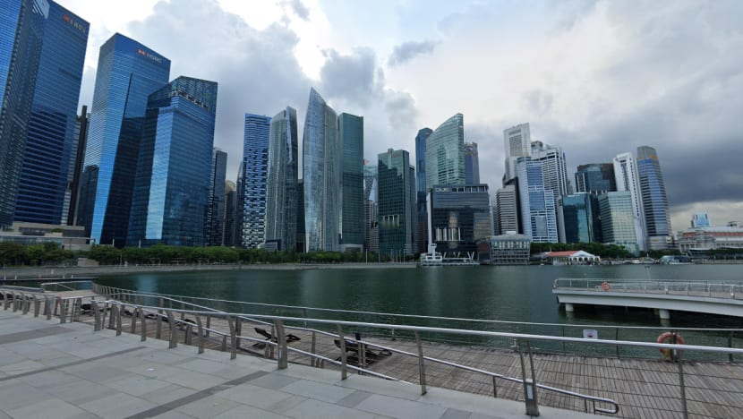 Police officer dead with gunshot wound at 1 Bayfront Avenue, no foul play suspected