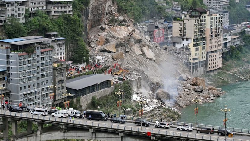 China landslide kills 8, at least 34 missing: officials 