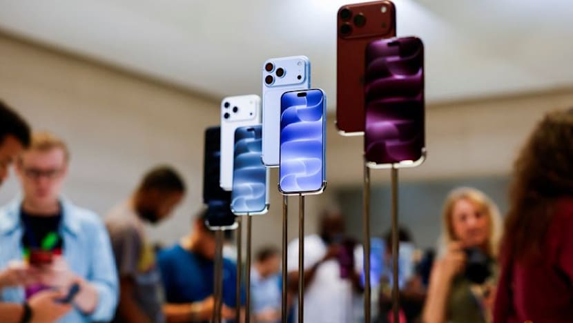 Apple cuts iPhone 18 Pro orders due to soft demand, Nikkei Asia reports