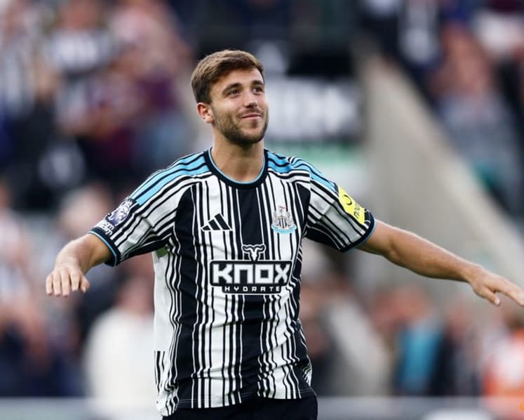 Newcastle land Gonzalez from Manchester City